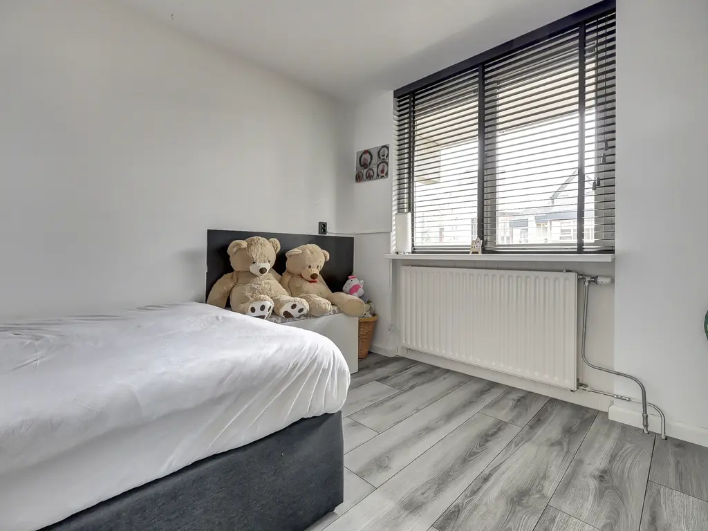 J. Sasboutstraat 4, SPIJKENISSE