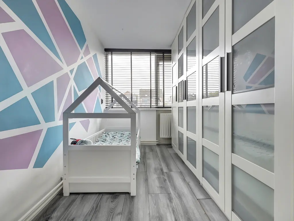 J. Sasboutstraat 4, SPIJKENISSE