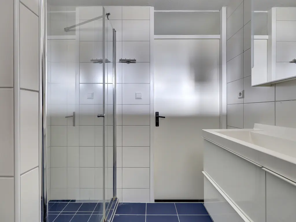 J. Sasboutstraat 4, SPIJKENISSE