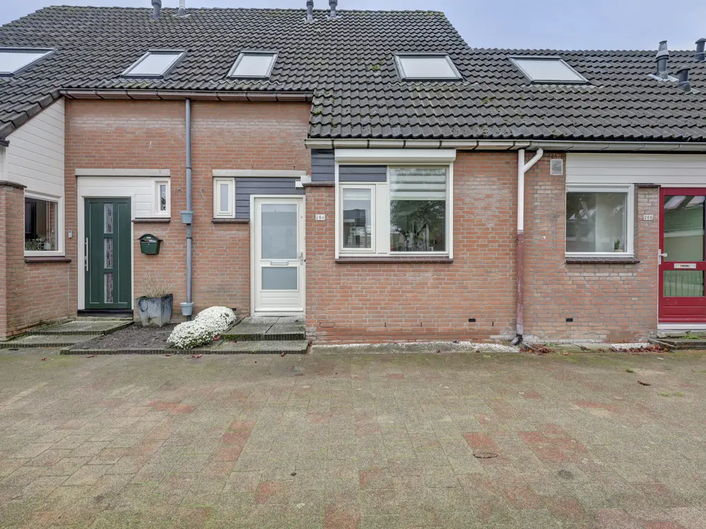 Karperveen 264, SPIJKENISSE