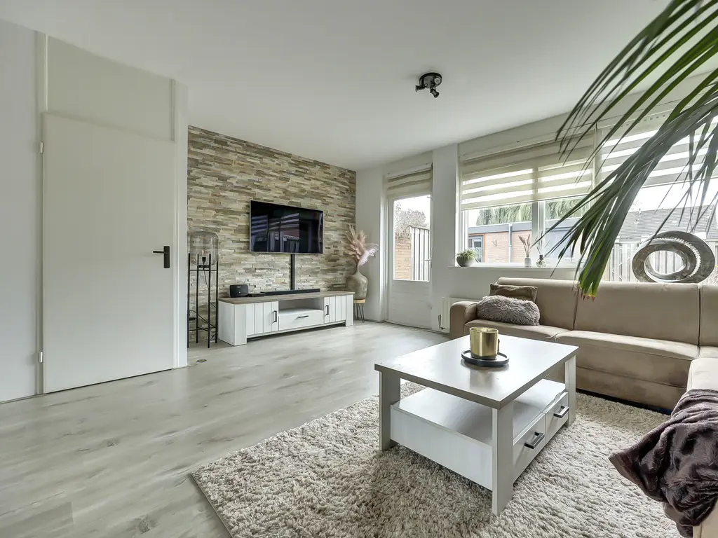 Karperveen 264, SPIJKENISSE