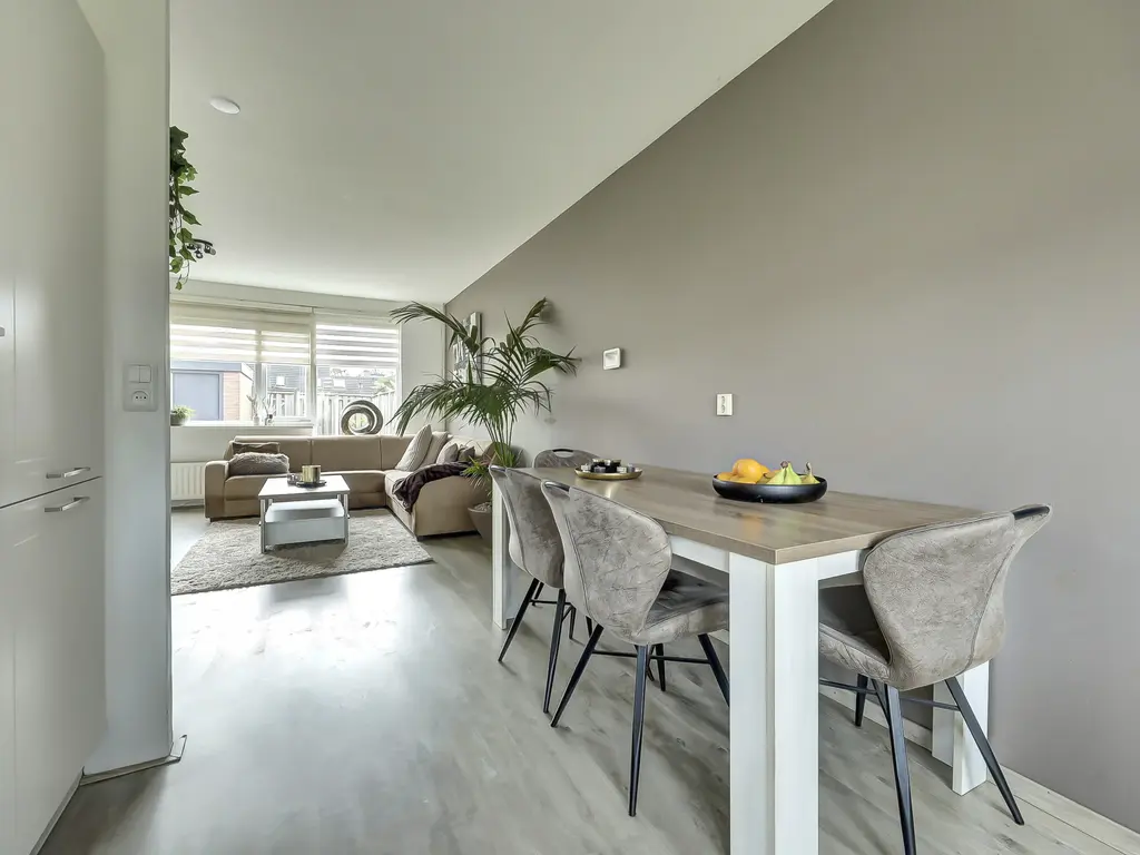 Karperveen 264, SPIJKENISSE