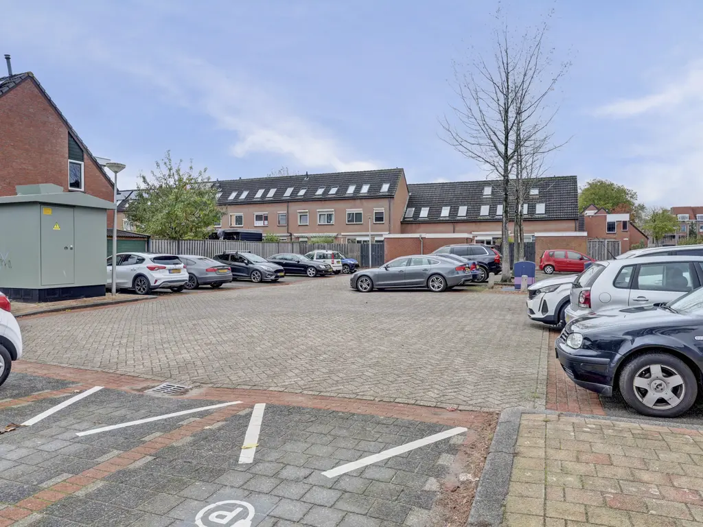 Karperveen 264, SPIJKENISSE