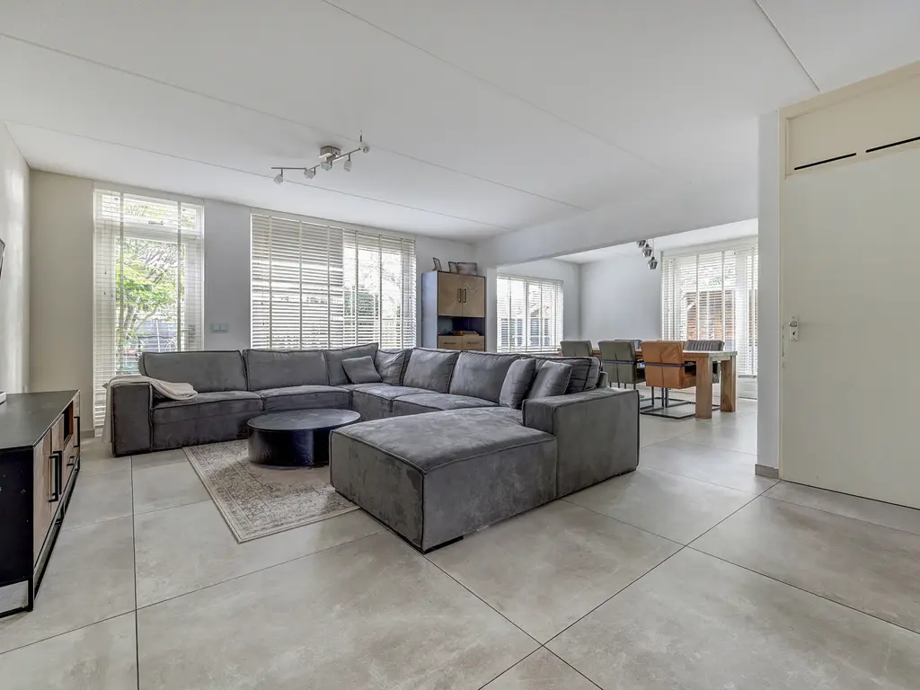 Nijlstraat 30, SPIJKENISSE