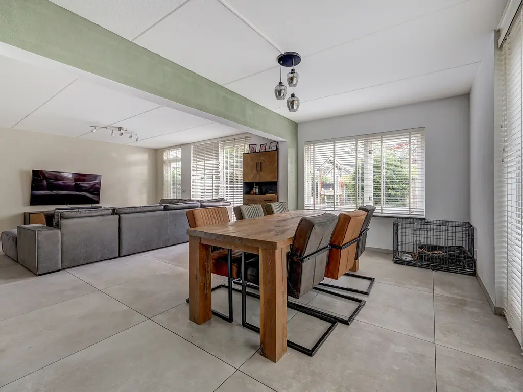 Nijlstraat 30, SPIJKENISSE