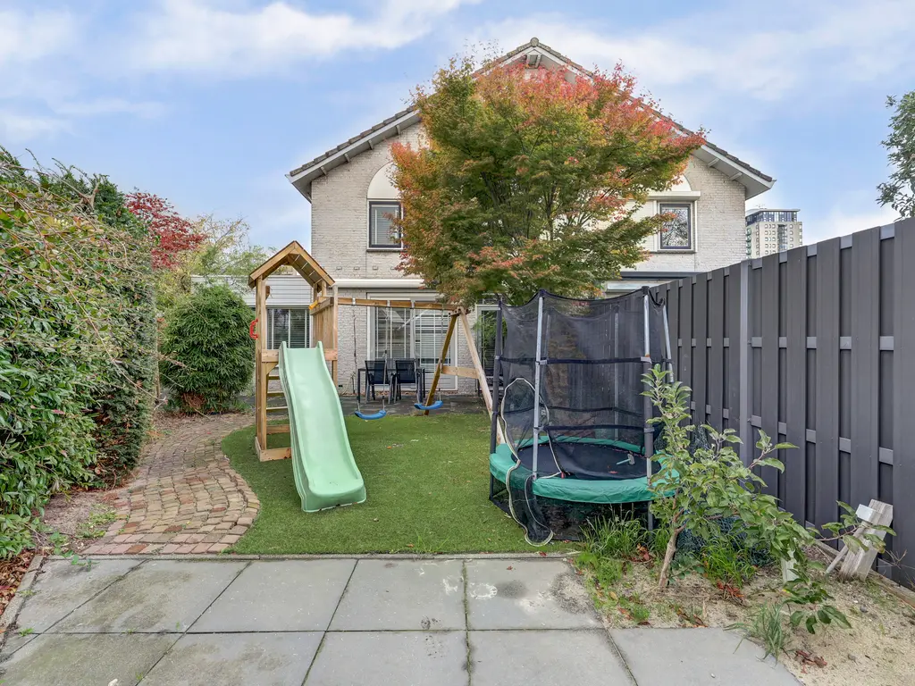 Nijlstraat 30, SPIJKENISSE