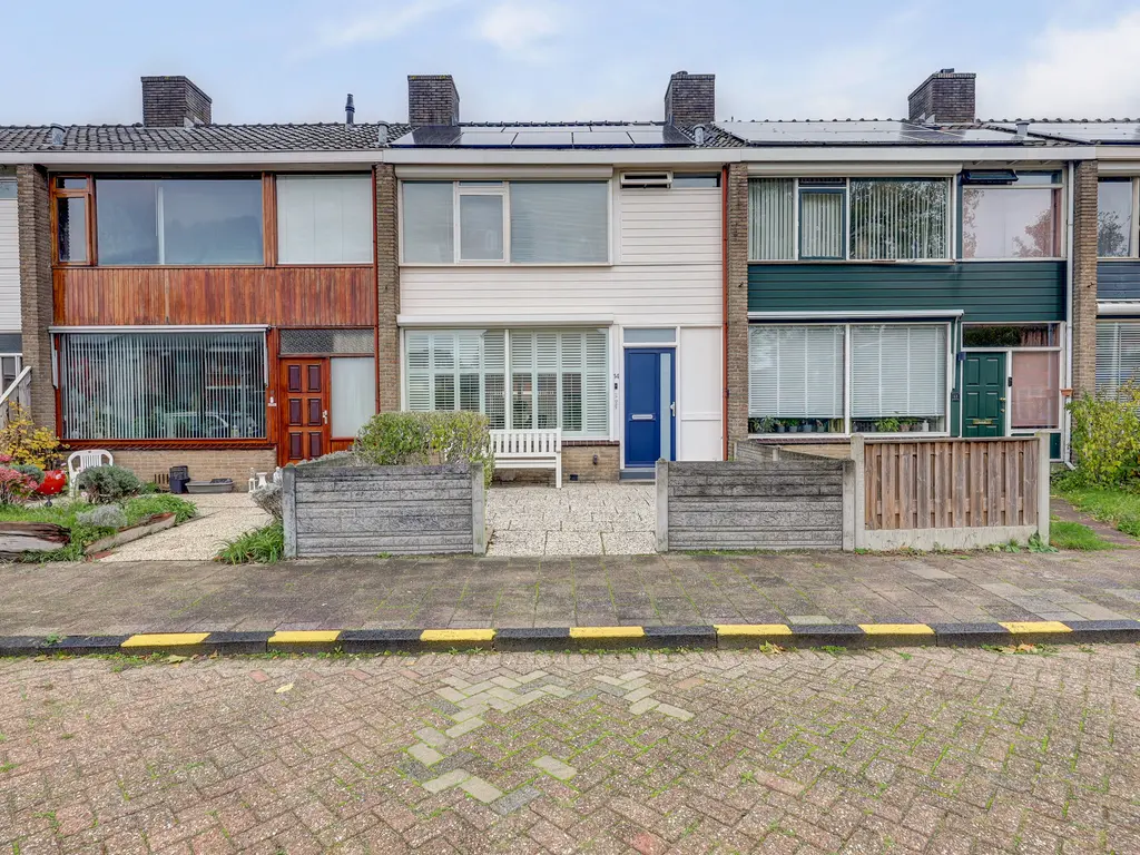 Madeliefstraat 14, SPIJKENISSE