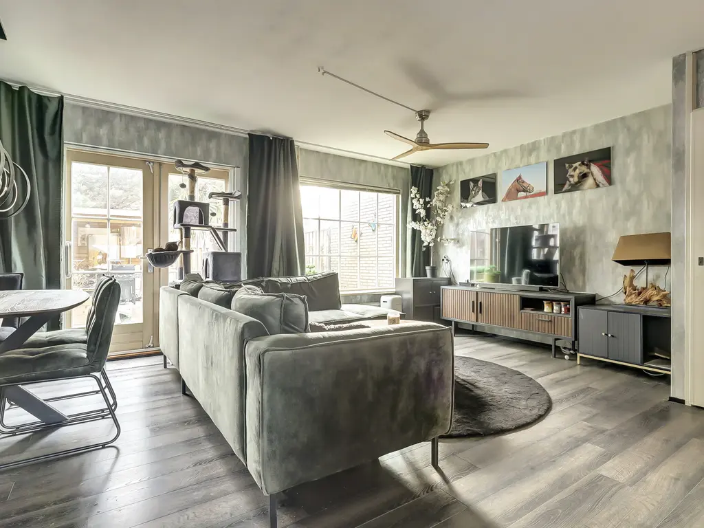 Parklaan 85, SPIJKENISSE