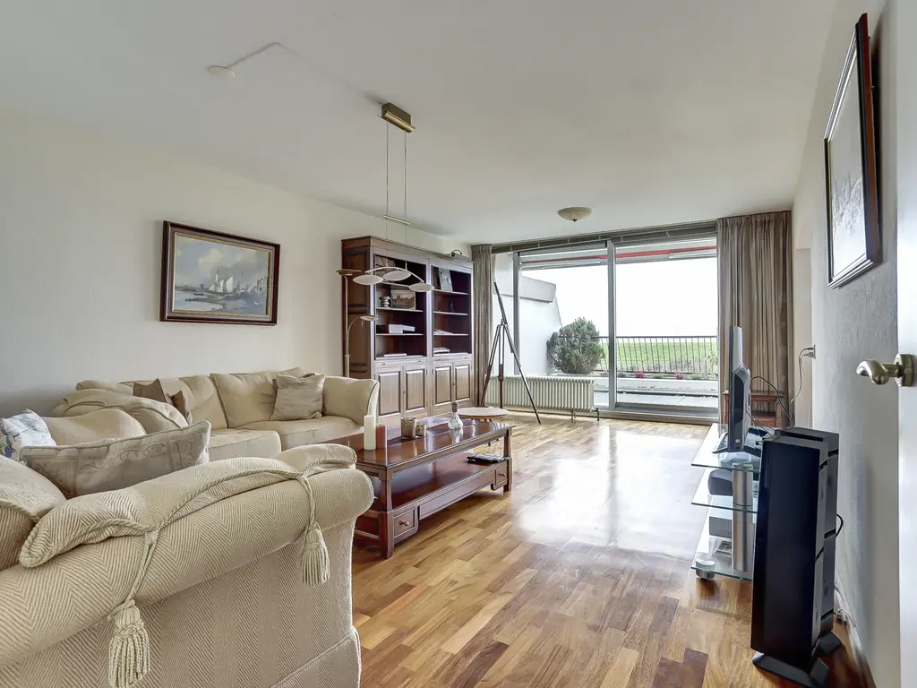 Zeegat 20, HELLEVOETSLUIS