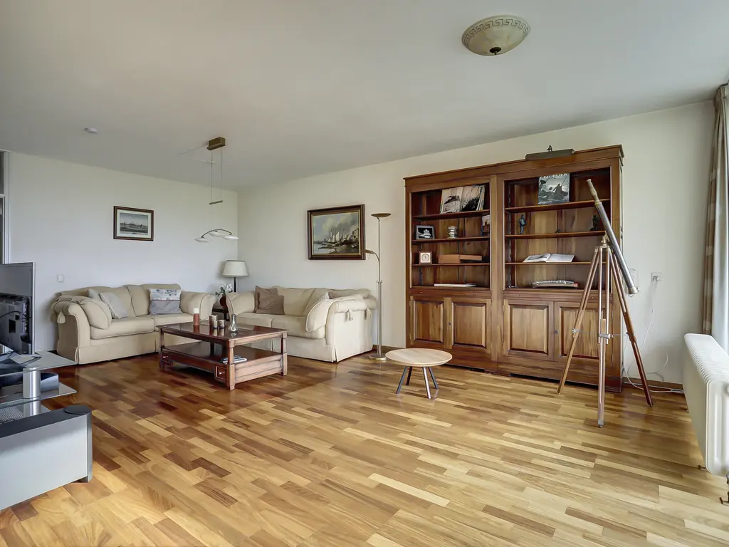 Zeegat 20, HELLEVOETSLUIS