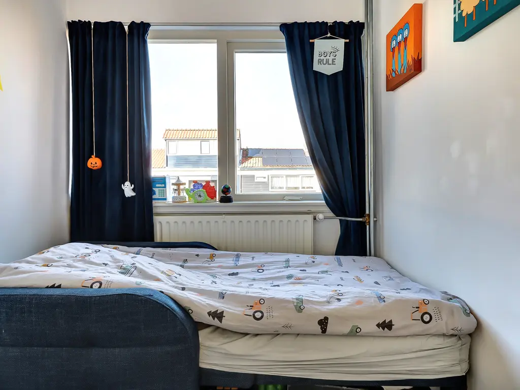 Kanariestraat 11, SPIJKENISSE