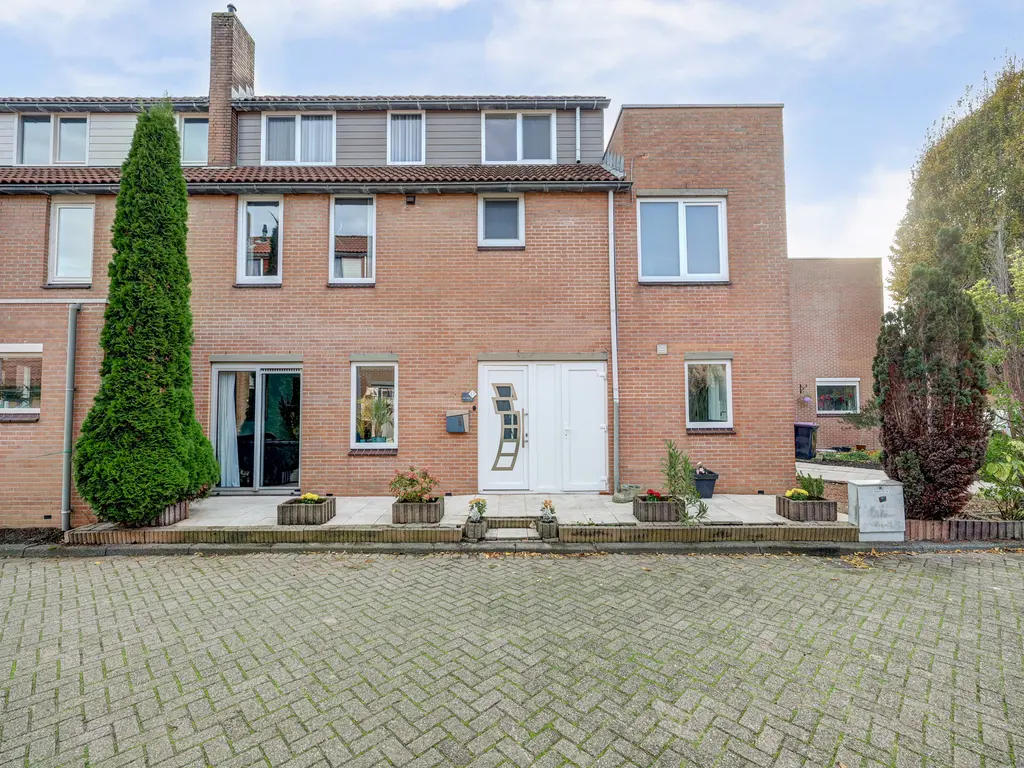 Dadelgaard 13, SPIJKENISSE