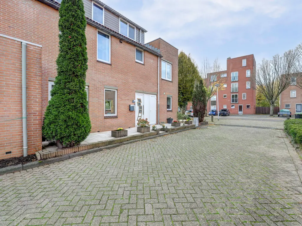 Dadelgaard 13, SPIJKENISSE