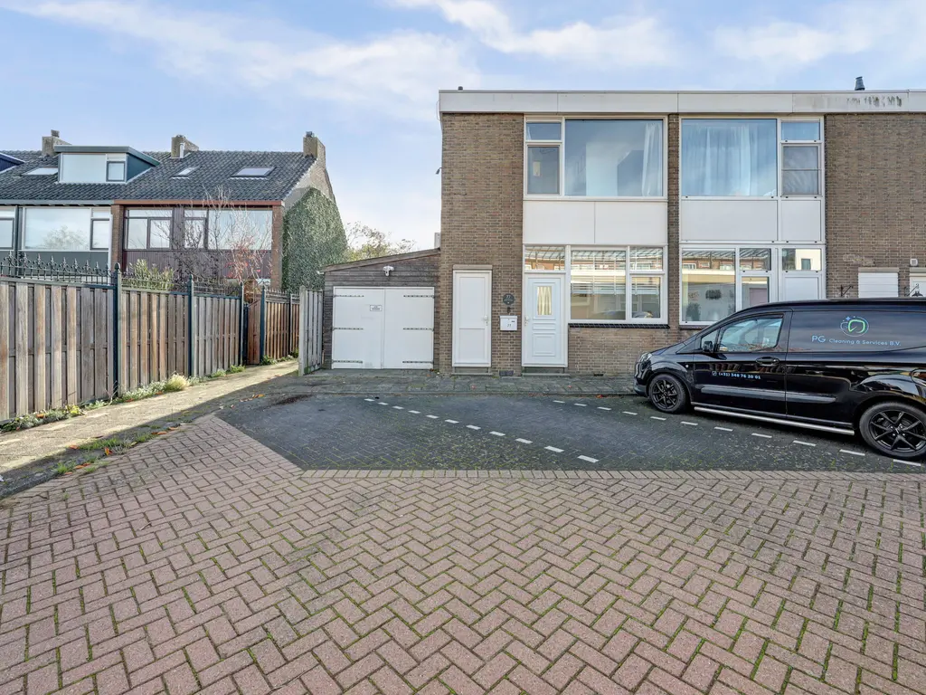 Rembrandtstraat 77, SPIJKENISSE