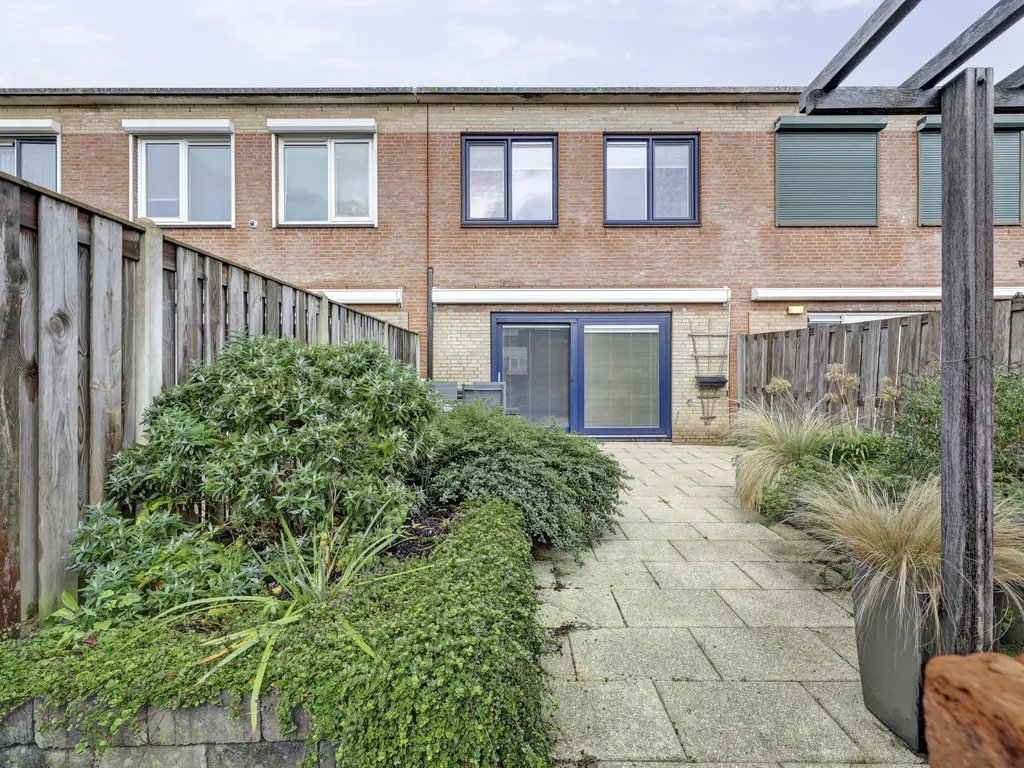 Theo Mann-Bouwmeesterstraat 150, SPIJKENISSE