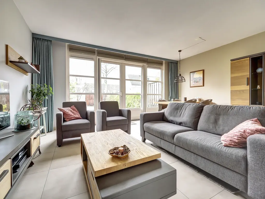 Steentijdkreek 9, SPIJKENISSE