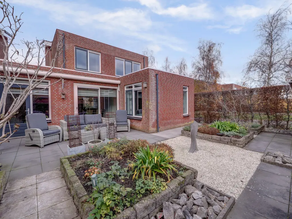 Turfweide 10, HELLEVOETSLUIS