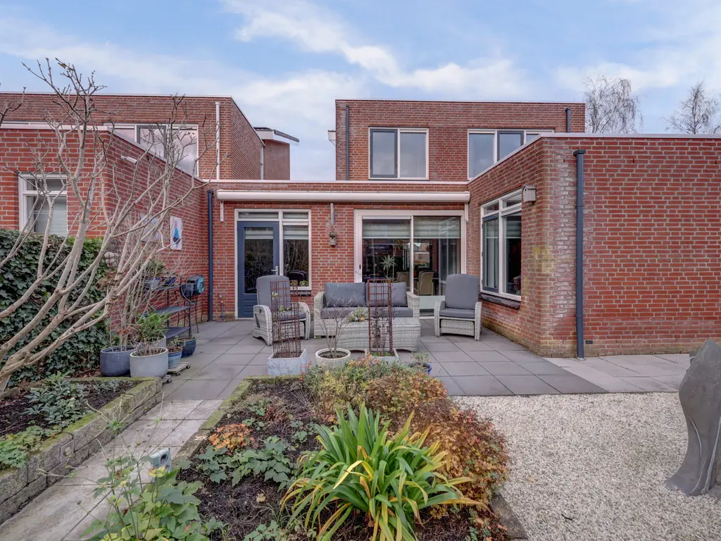 Turfweide 10, HELLEVOETSLUIS