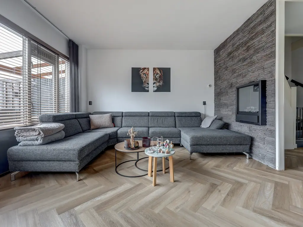 Titus Brandsmapad 17, HOOGVLIET ROTTERDAM