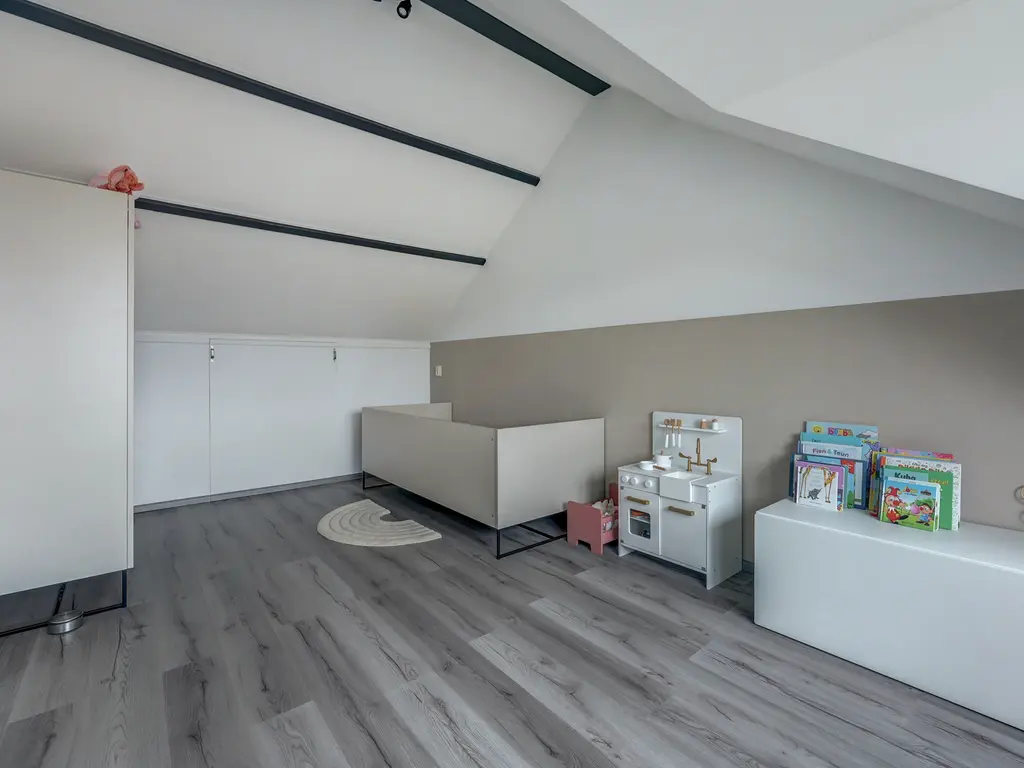 Titus Brandsmapad 17, HOOGVLIET ROTTERDAM