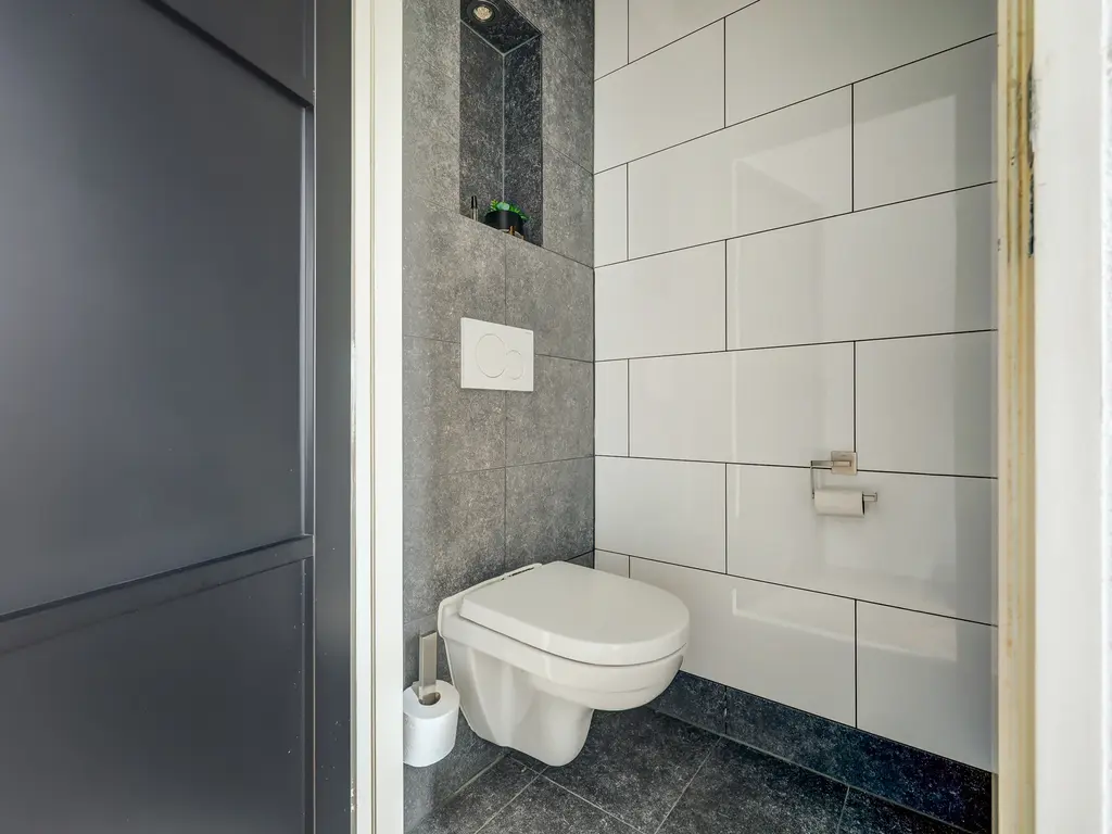 Titus Brandsmapad 17, HOOGVLIET ROTTERDAM