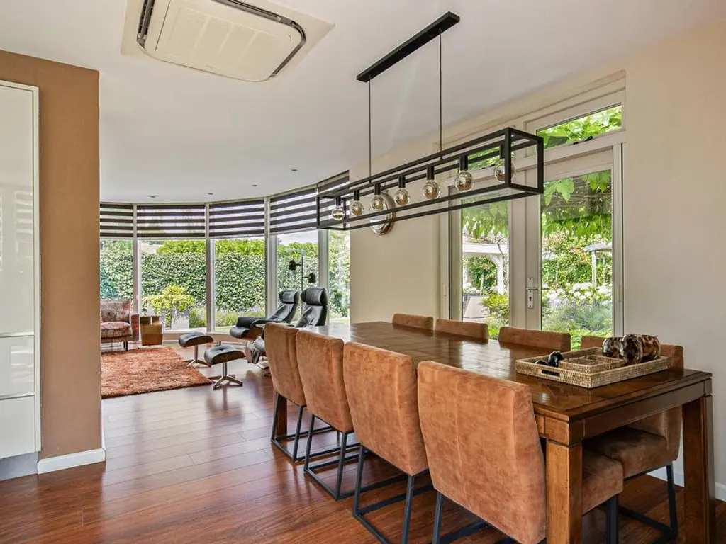 De Olmen 25, SPIJKENISSE