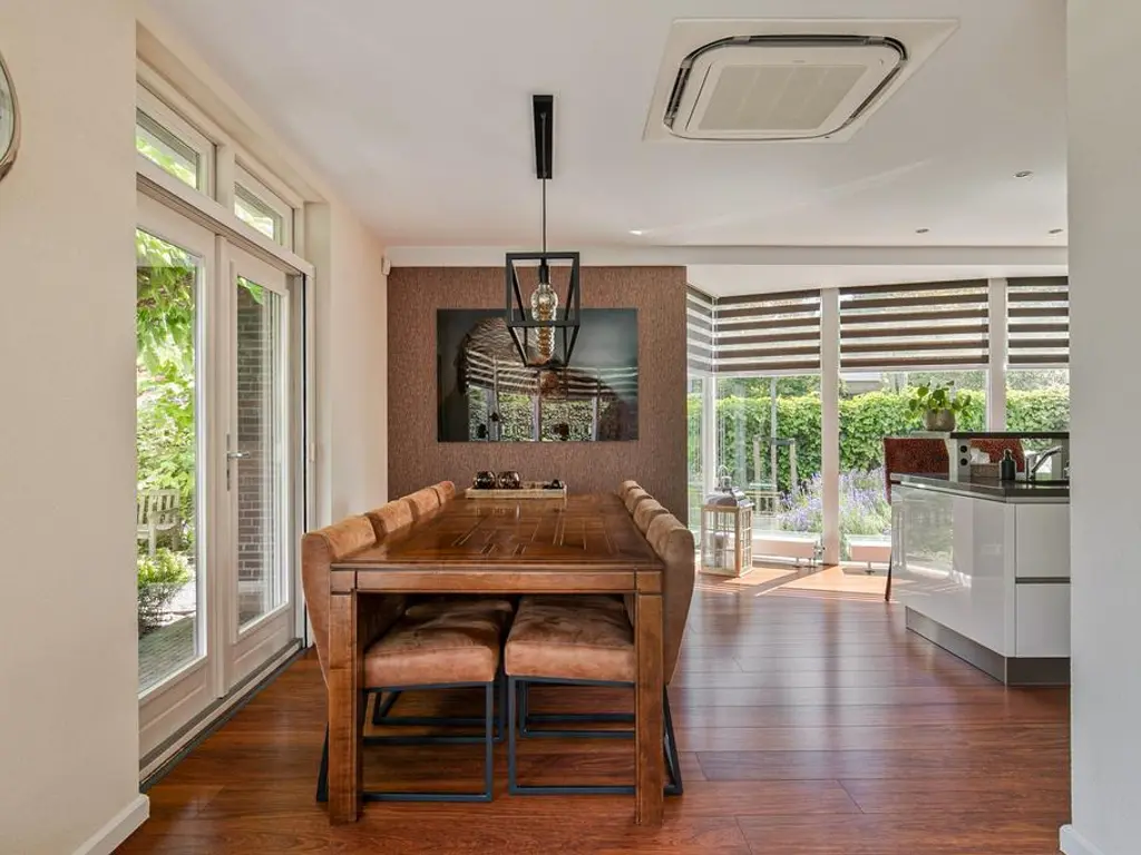 De Olmen 25, SPIJKENISSE