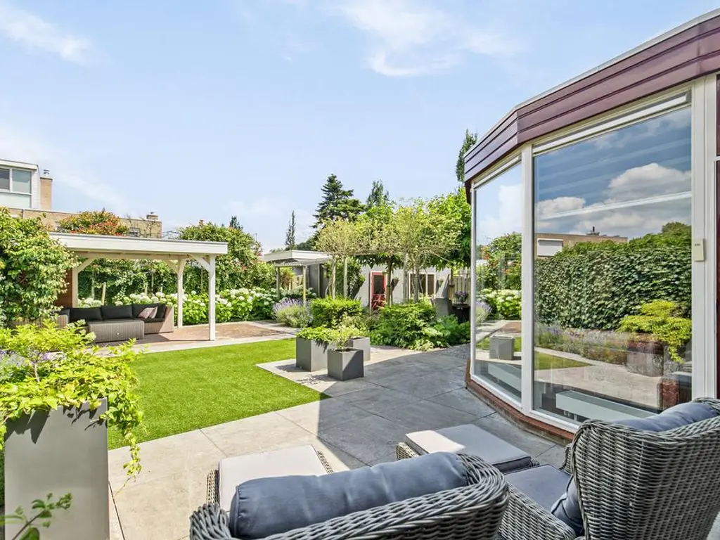 De Olmen 25, SPIJKENISSE