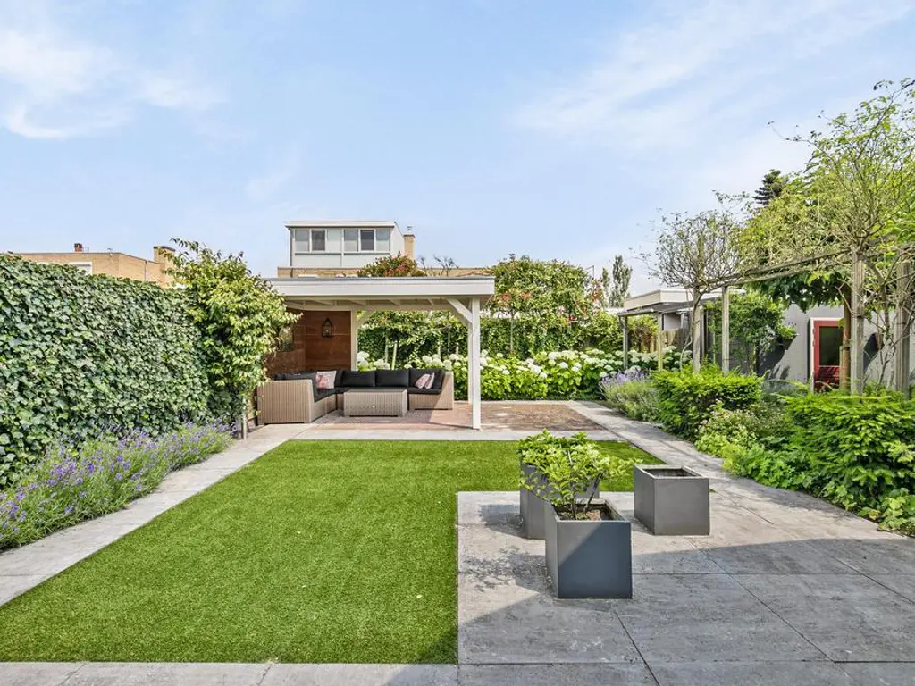 De Olmen 25, SPIJKENISSE