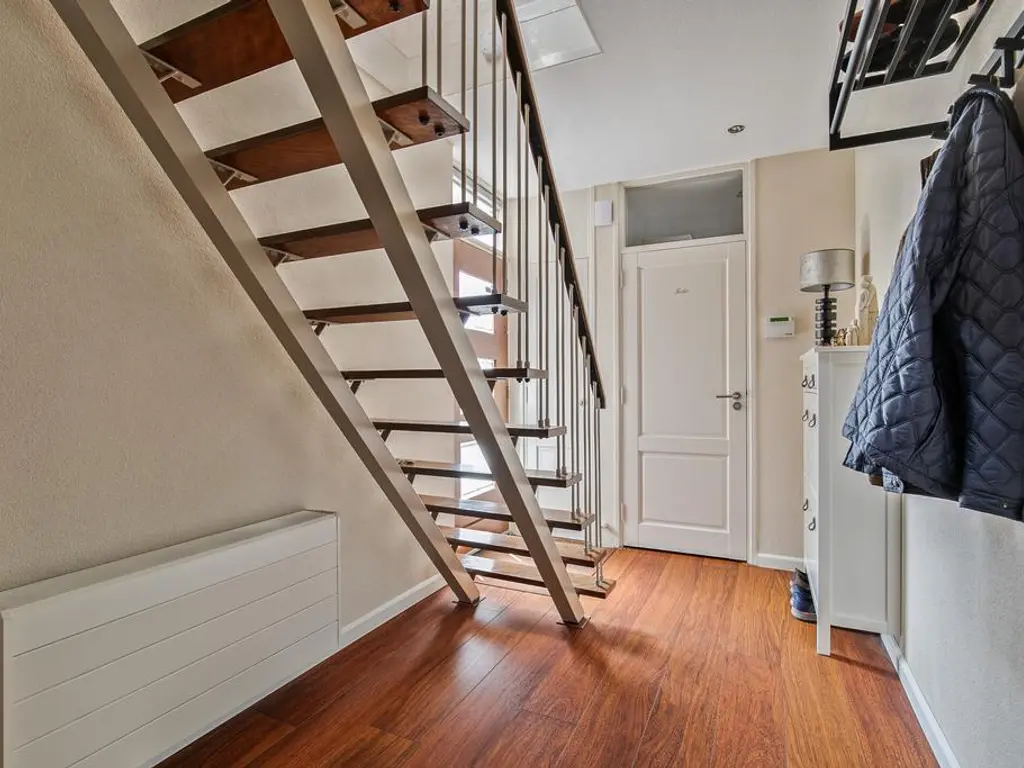 De Olmen 25, SPIJKENISSE