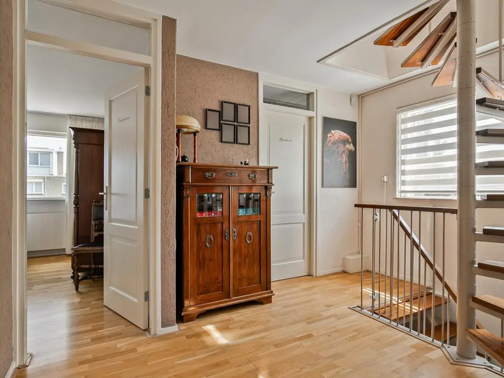 De Olmen 25, SPIJKENISSE