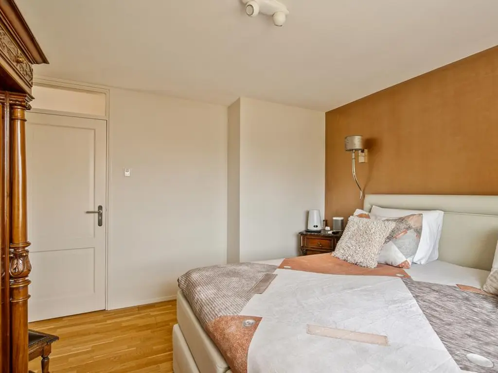 De Olmen 25, SPIJKENISSE