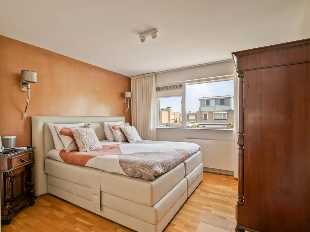 De Olmen 25, SPIJKENISSE