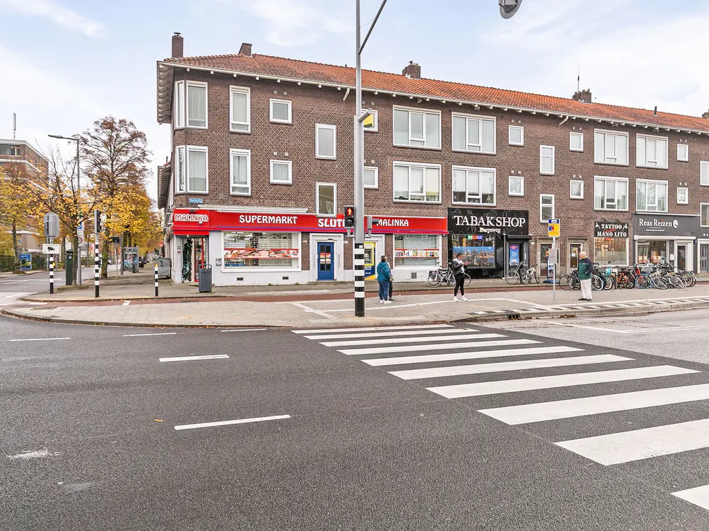 Dorpsweg 92B, ROTTERDAM