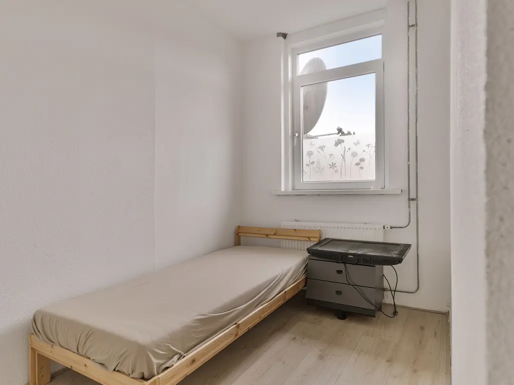 Dorpsweg 92B, ROTTERDAM