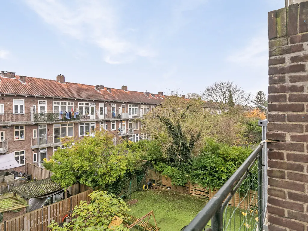 Dorpsweg 92B, ROTTERDAM