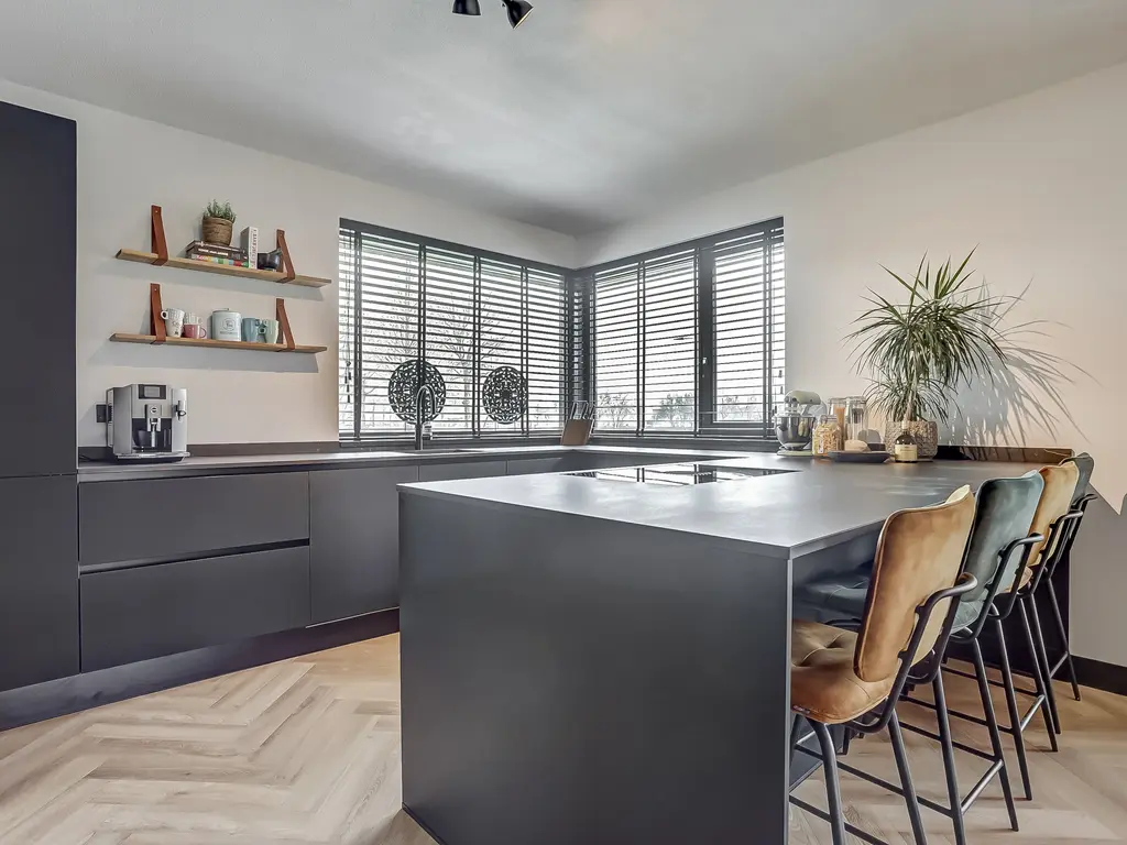 Drogendijk 14A, SPIJKENISSE