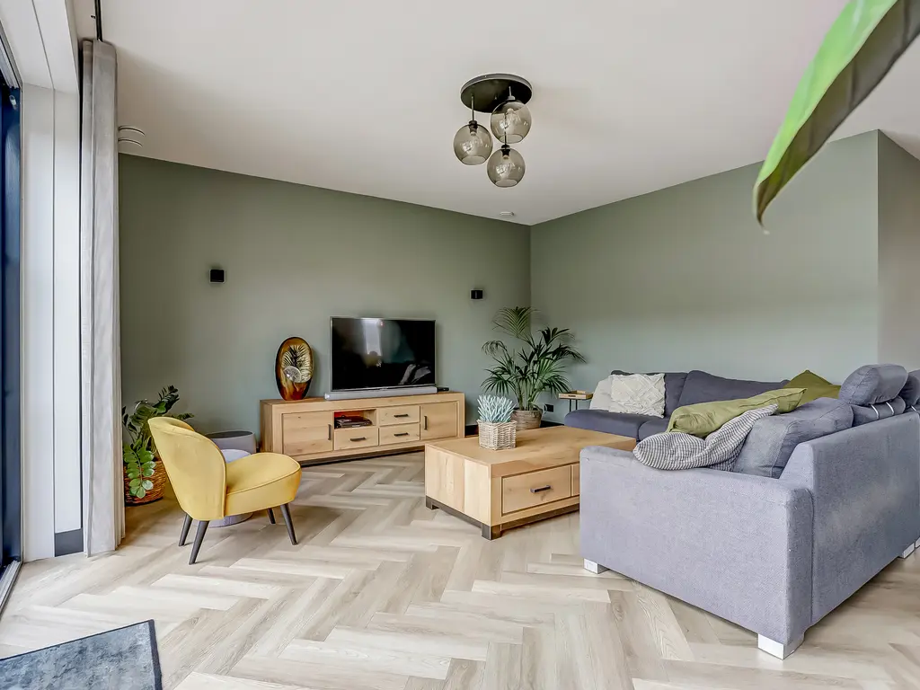 Drogendijk 14A, SPIJKENISSE