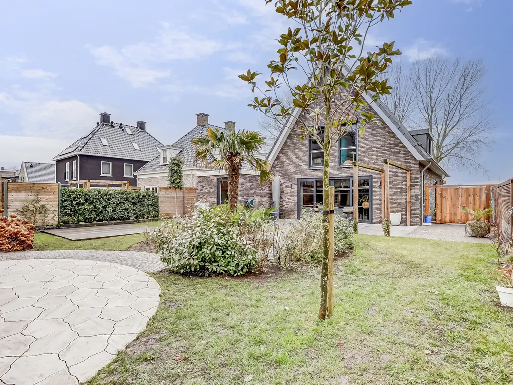 Drogendijk 14A, SPIJKENISSE