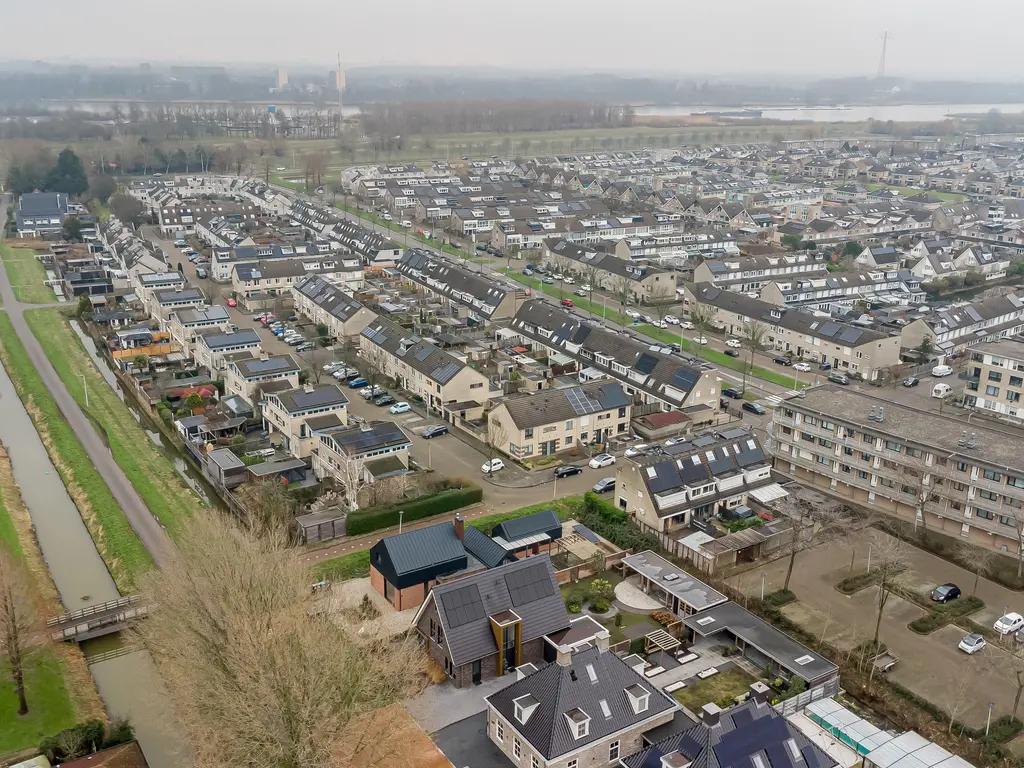 Drogendijk 14A, SPIJKENISSE