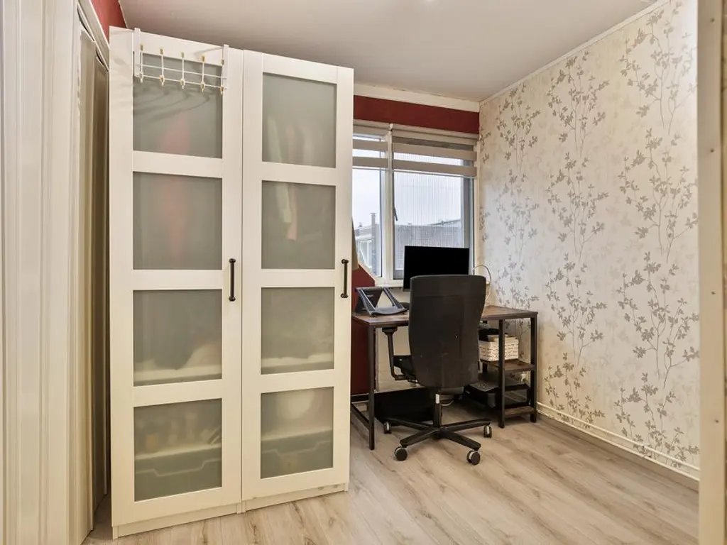 Egelveen 237, SPIJKENISSE