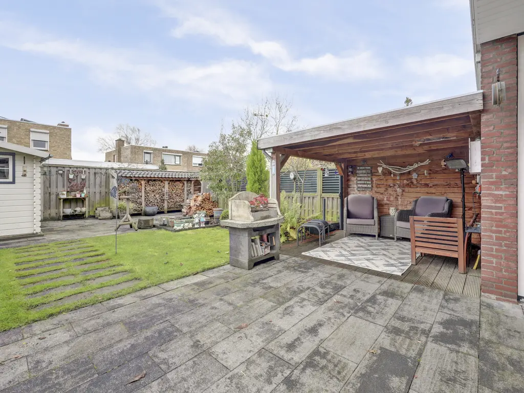 Sleedoornpad 3, SPIJKENISSE