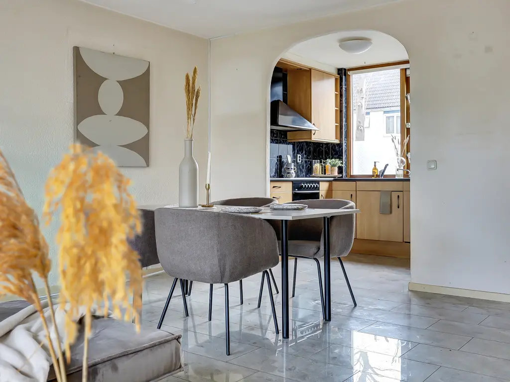 Rijnlaan 43, SPIJKENISSE