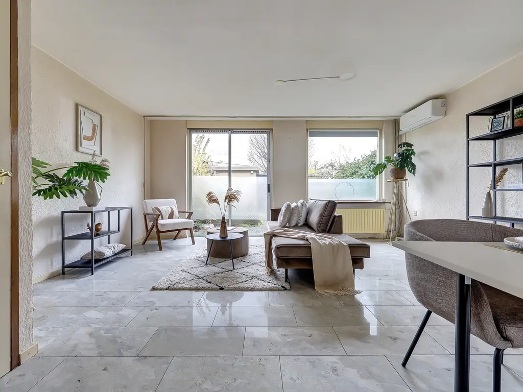 Rijnlaan 43, SPIJKENISSE