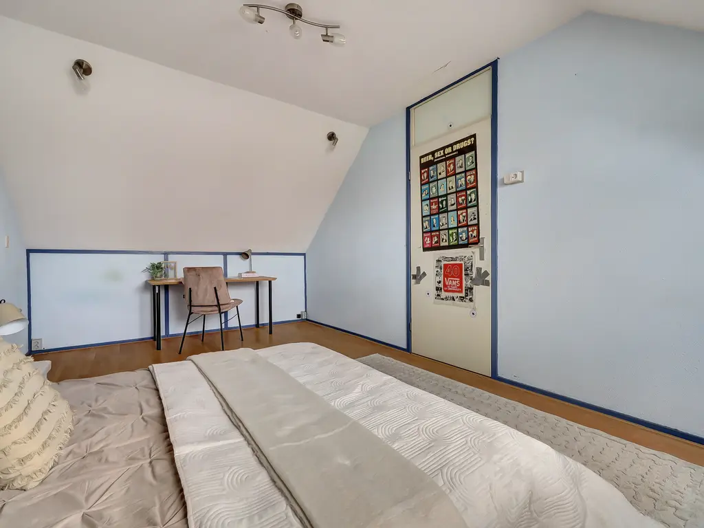 Rijnlaan 43, SPIJKENISSE