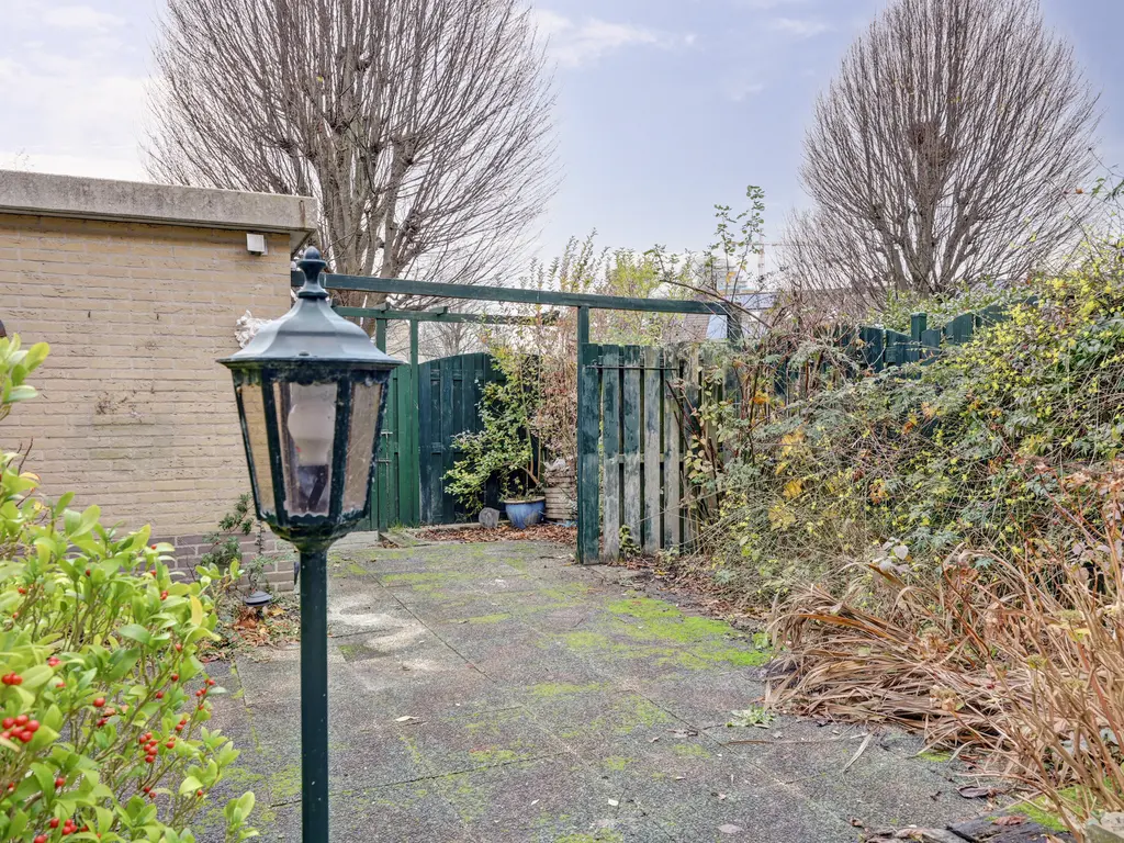 Rijnlaan 43, SPIJKENISSE