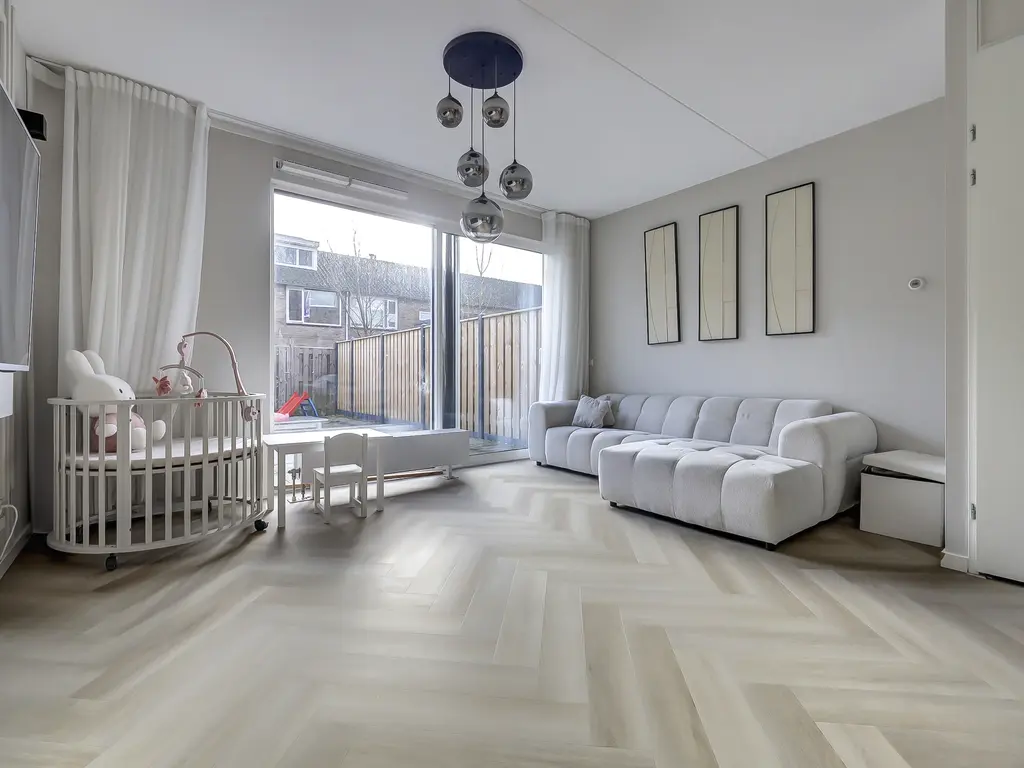 Leliestraat 6a, SPIJKENISSE