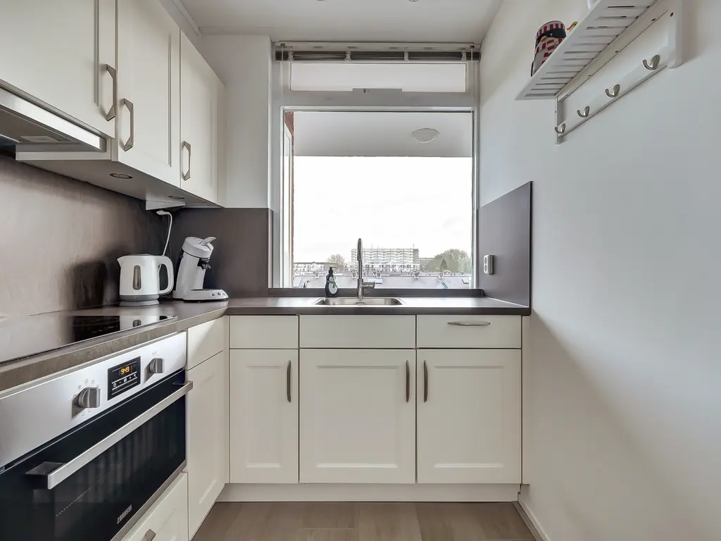 Staringplantsoen 15C, SPIJKENISSE