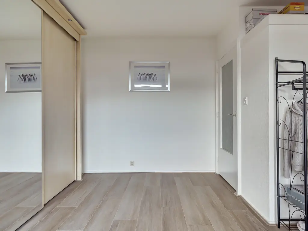 Staringplantsoen 15C, SPIJKENISSE