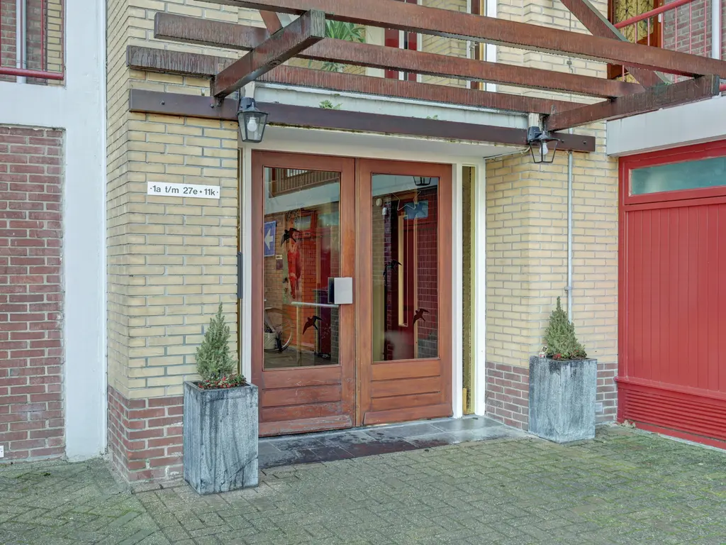 Staringplantsoen 15C, SPIJKENISSE